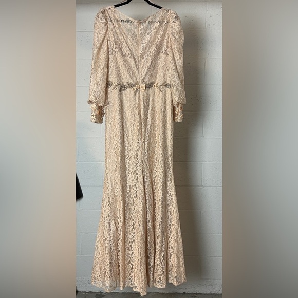 Mac Duggal 79397 Lace Long Sleeve V Neck Embellished Gown - Picture 4 of 14